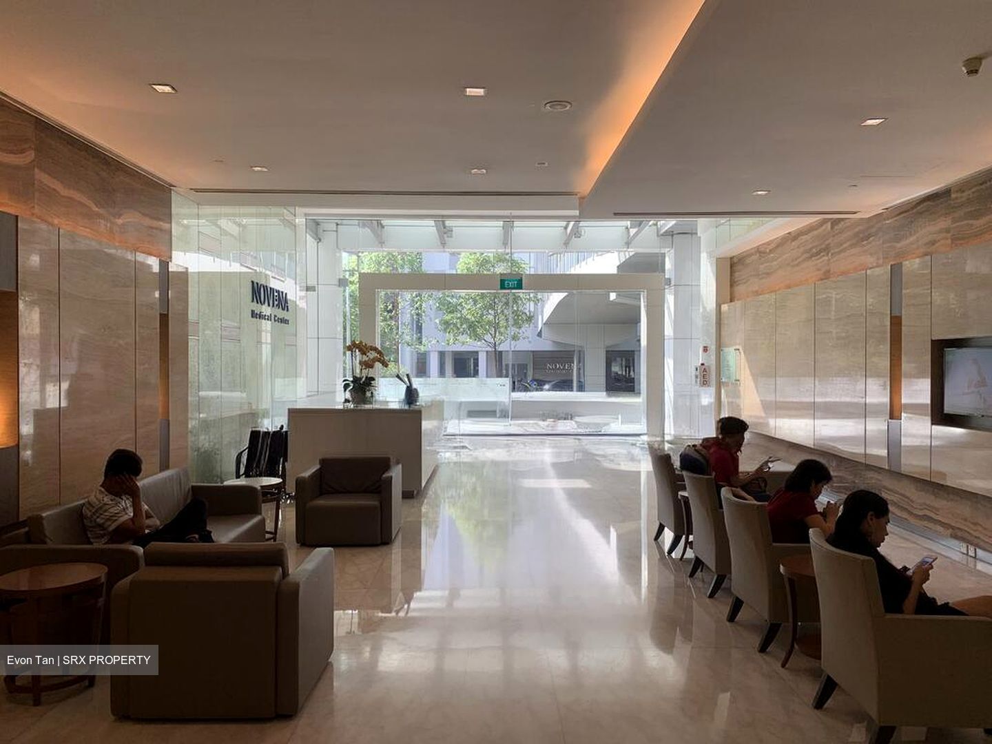 SQUARE 2 (D11), Retail #504486651